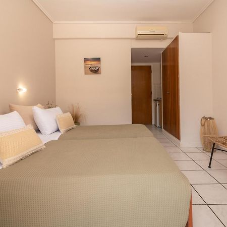 Daisy Hotel Plános エクステリア 写真