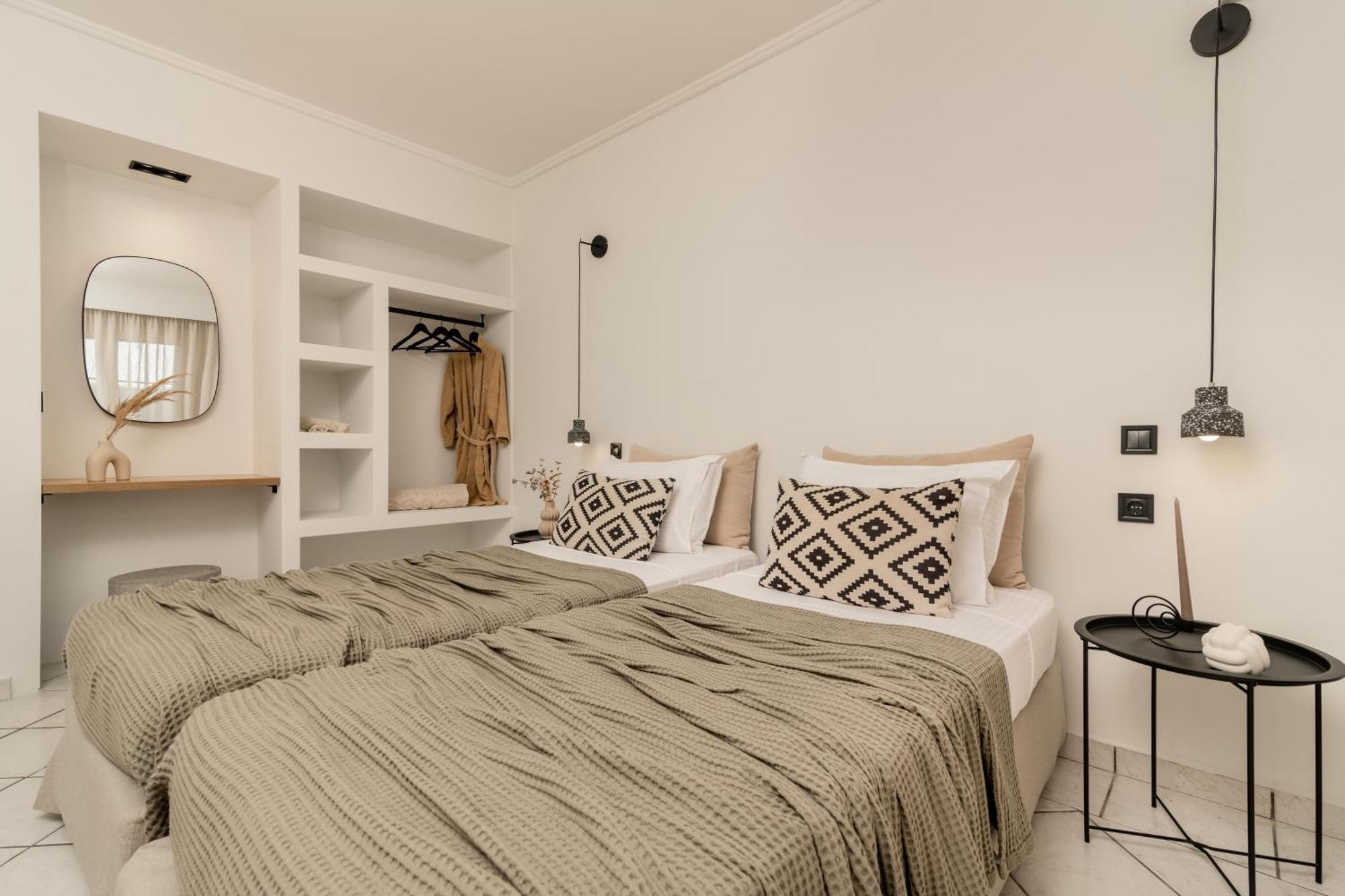 Daisy Hotel Plános エクステリア 写真