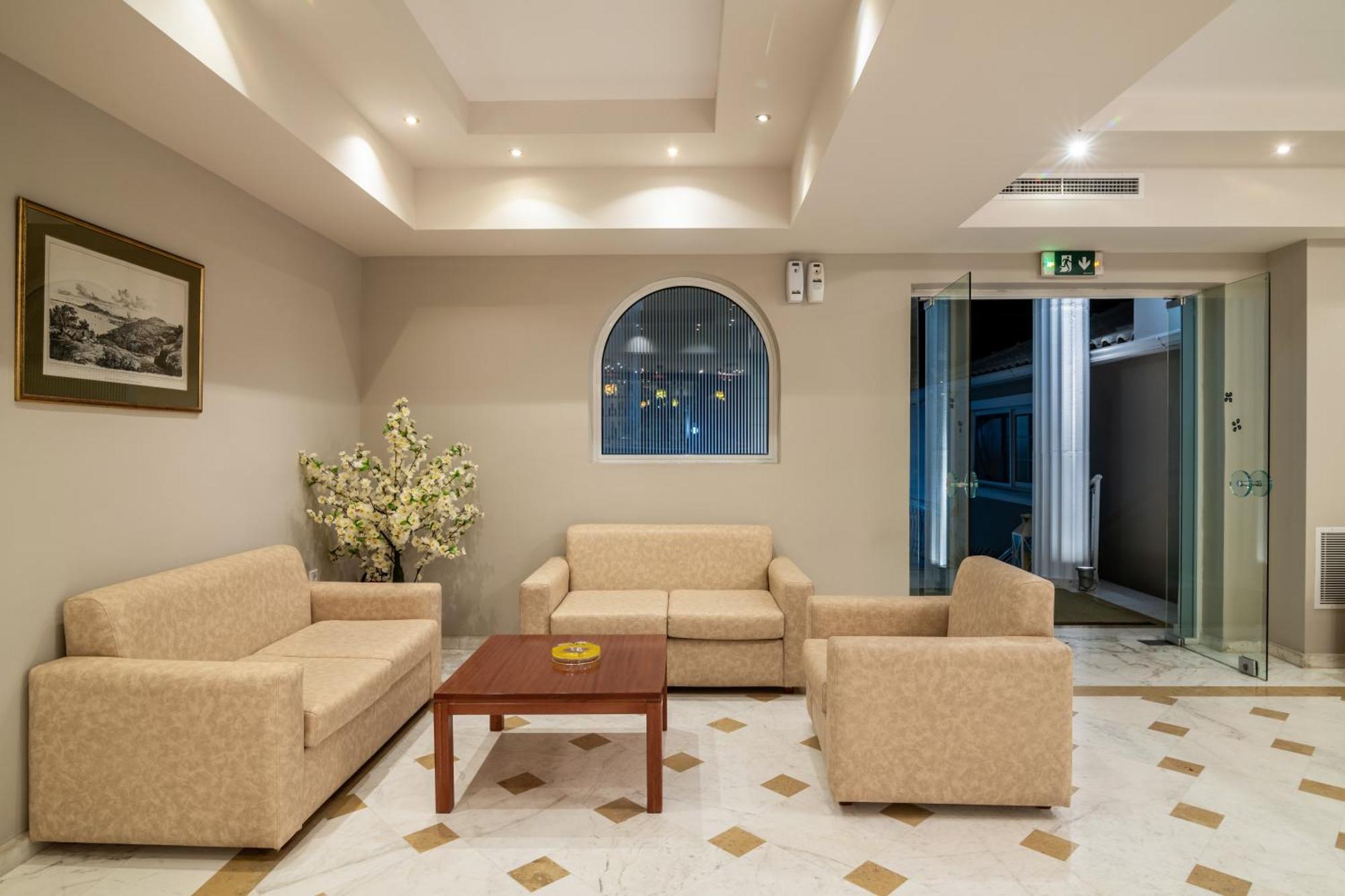 Daisy Hotel Plános エクステリア 写真