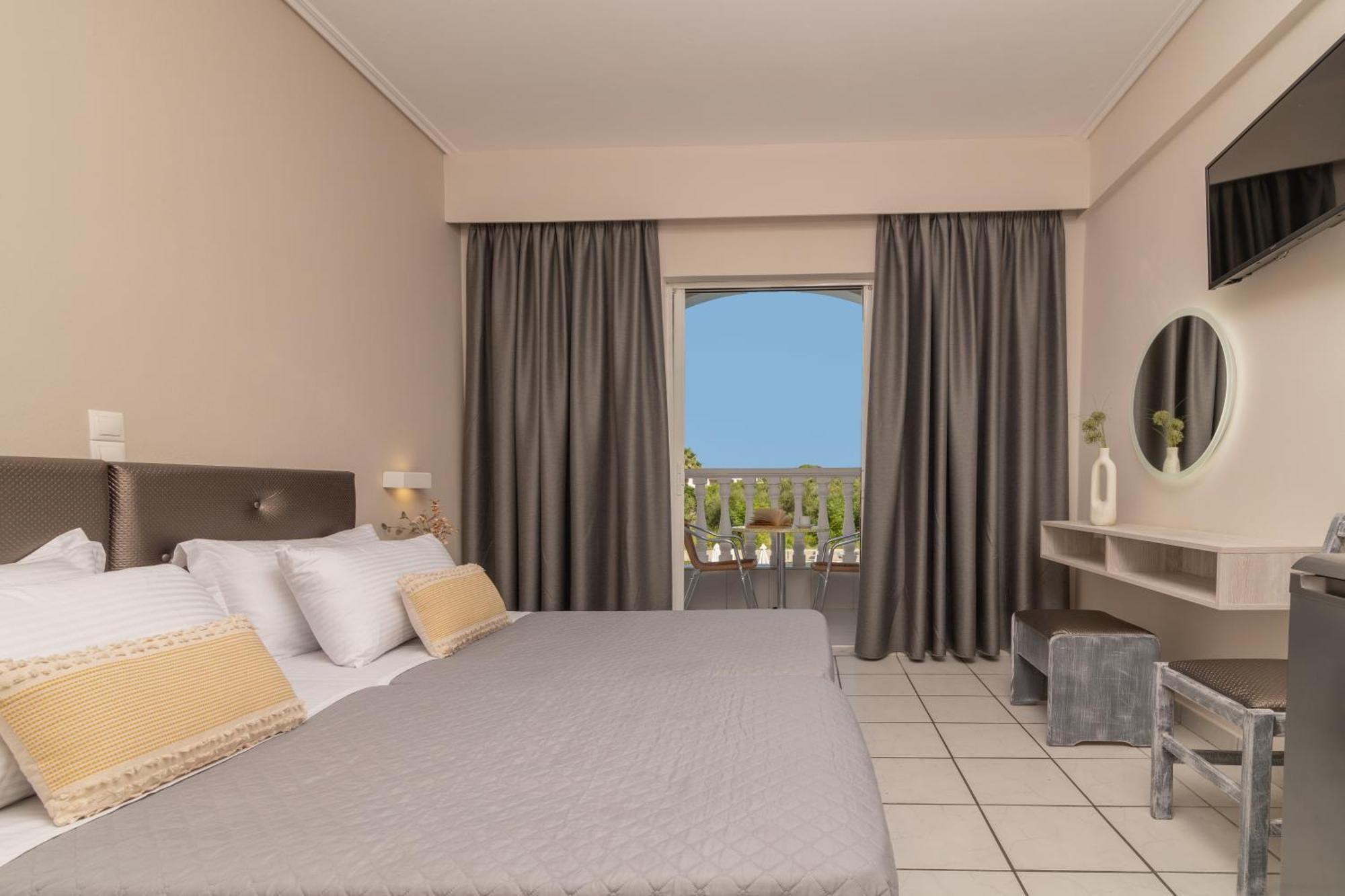 Daisy Hotel Plános エクステリア 写真